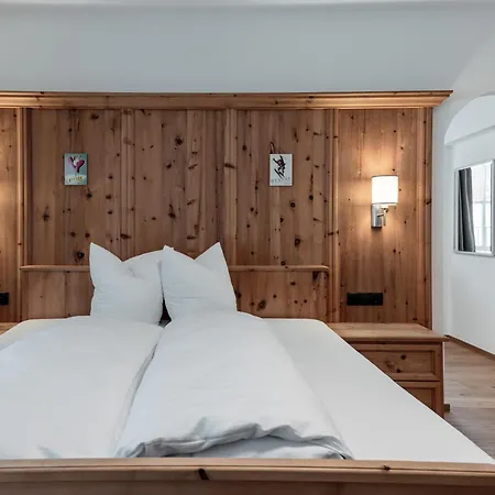 Pirchhof Inklusive Sauna Alpesi faház *